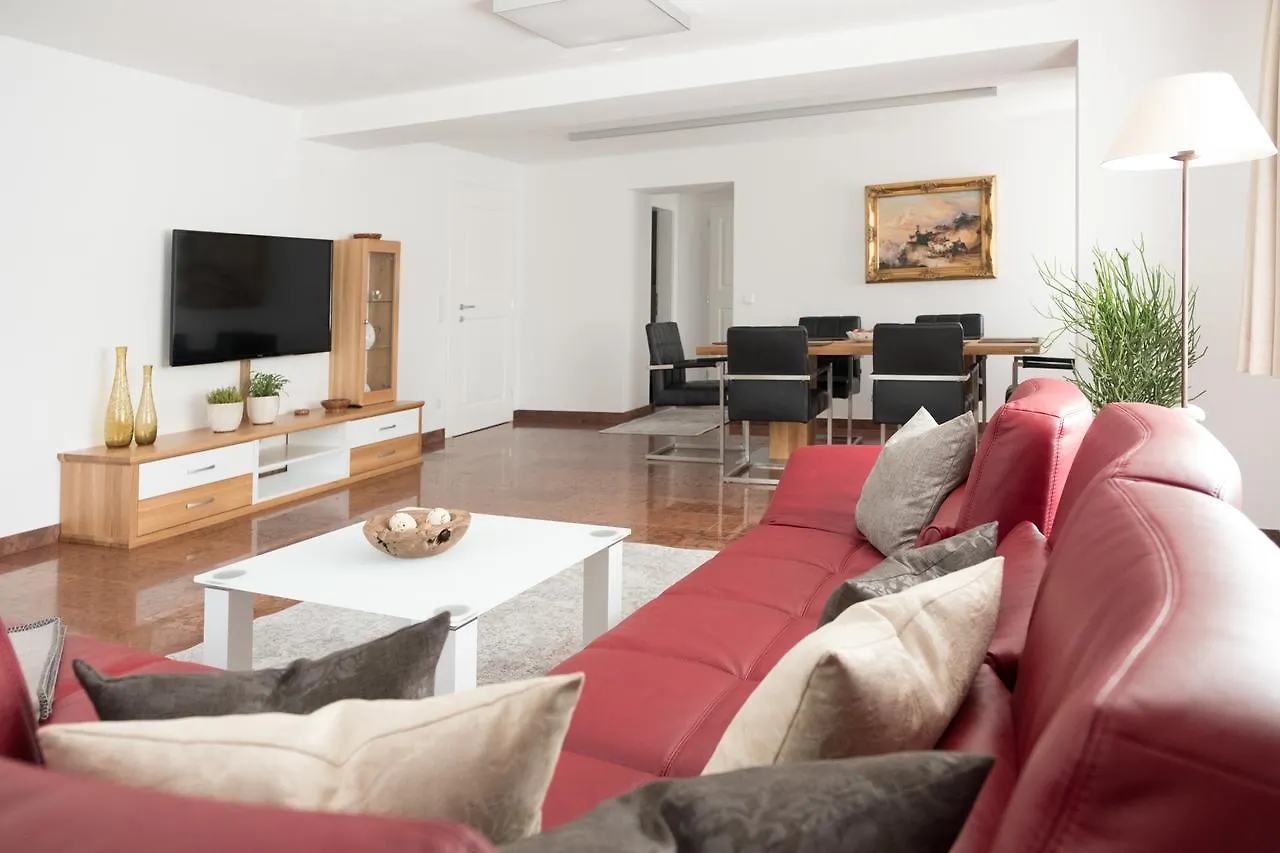 Sauerweingut Apartment Salzburg